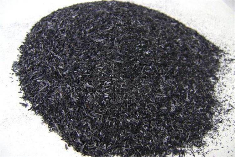 在環(huán)境上，碳化稻殼廠家講述它還可以用于空氣凈化、生活用水凈化和污水處理等方面